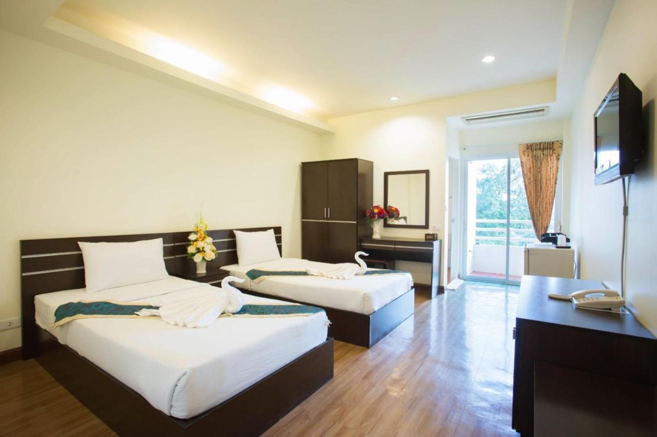 Platinum Place Bangkok Exterior photo