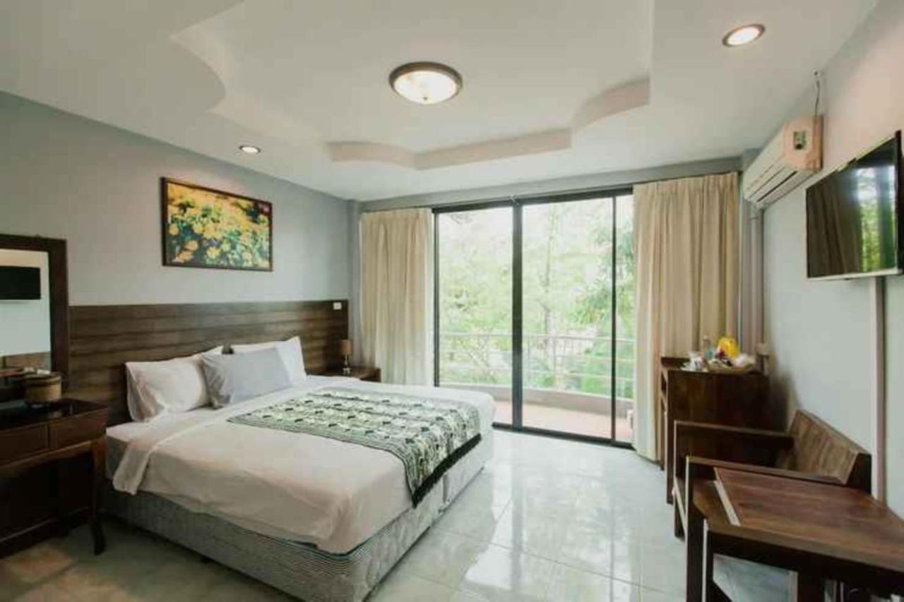 Platinum Place Bangkok Exterior photo
